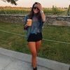 Danielle Whitaker - @dxwhitaker - Poshmark